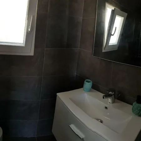 Apartment Anogaki
